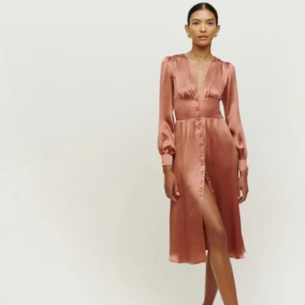 New With Tag REFORMATION NICOLA DRESS Size 4. Color: Praline